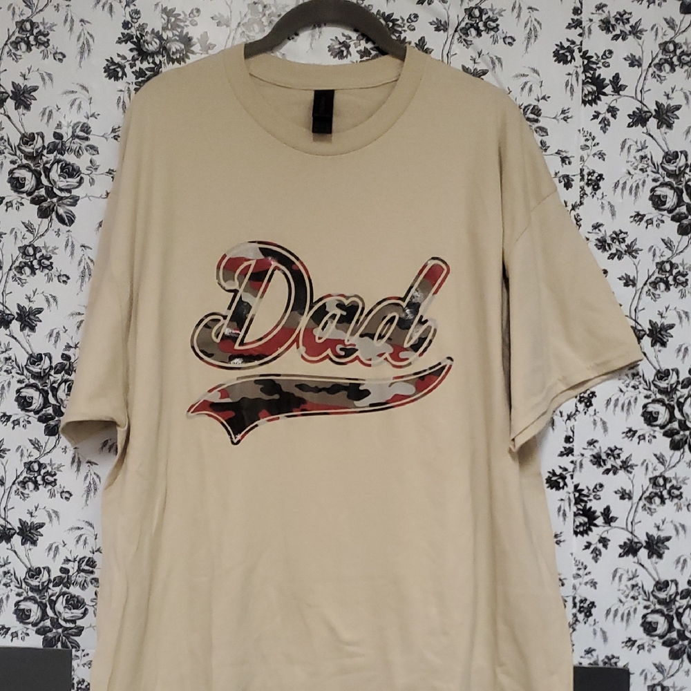 Gildan Beige 'Dad' Graphic T-Shirt